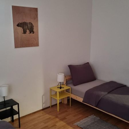 Prenociste Duran Hotel Zsupanya Kültér fotó